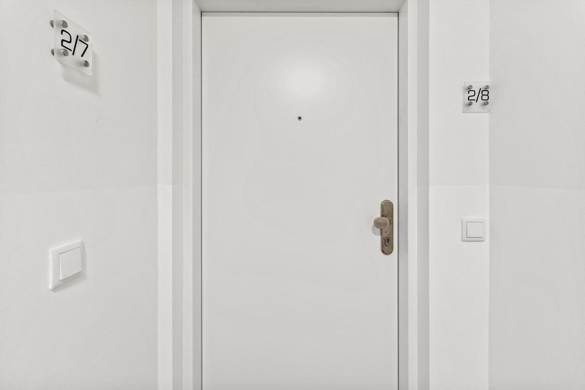 1 Min To Public Transport - 3 Min To Supermarket And Pharmacy - On-Site Parking For 19,90 Eur Відень Екстер'єр фото
