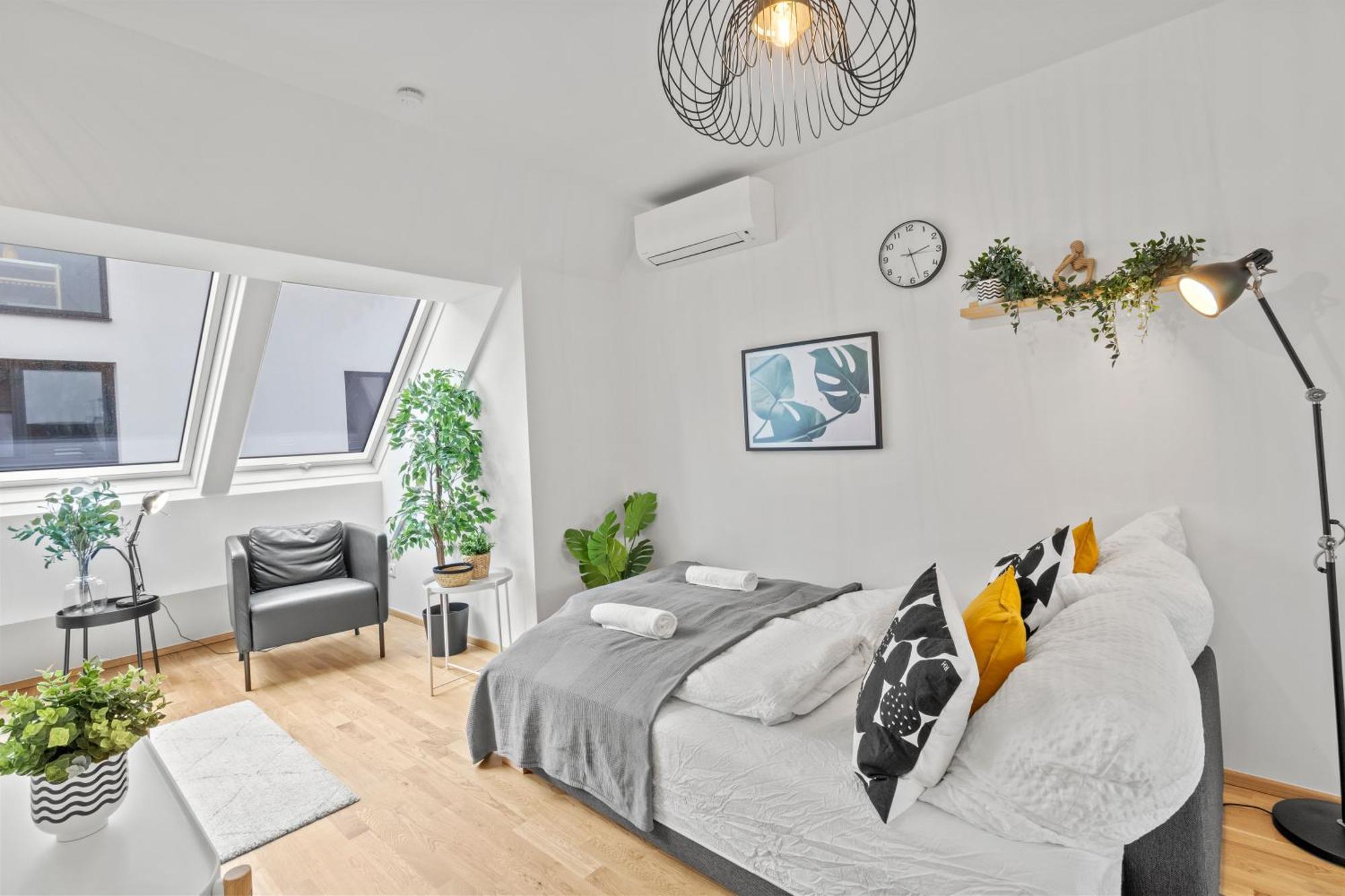 1 Min To Public Transport - 3 Min To Supermarket And Pharmacy - On-Site Parking For 19,90 Eur Відень Екстер'єр фото